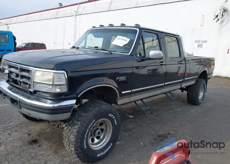 1997 Ford F-350 Xl z USA, uszkodzony, nr VIN 1FTJW36F0VEA66218